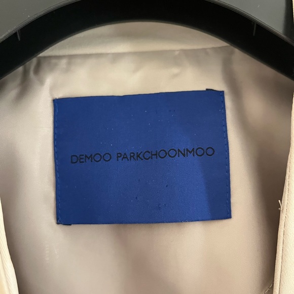 Silver gray jacket - Picture 3 of 6